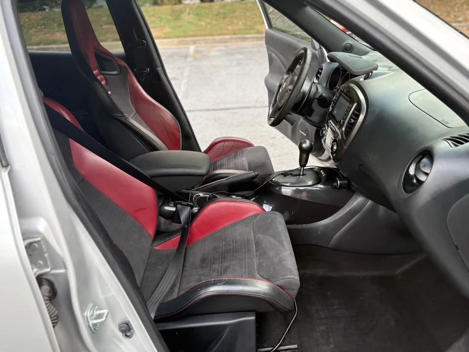 2015 Nissan Juke - Image 11 of 18