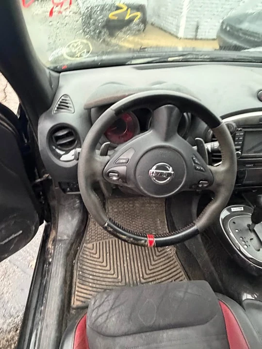 2015 Nissan Juke - Image 6 of 11