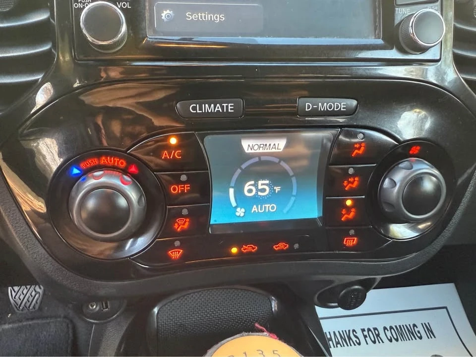 2015 Nissan Juke - Image 10 of 16