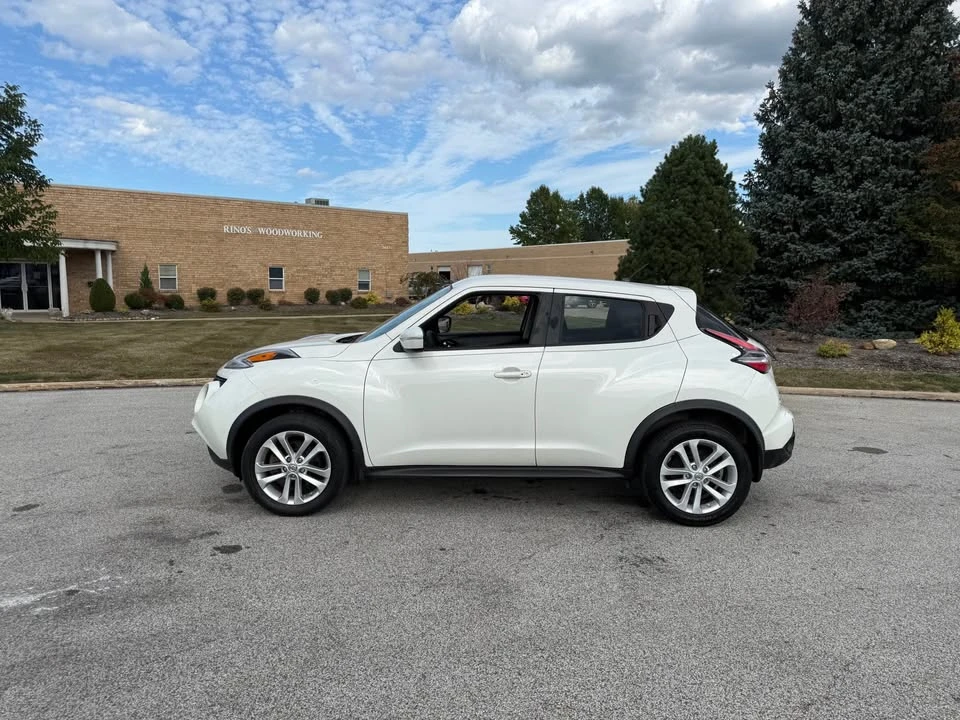 2015 Nissan Juke - Image 2 of 9