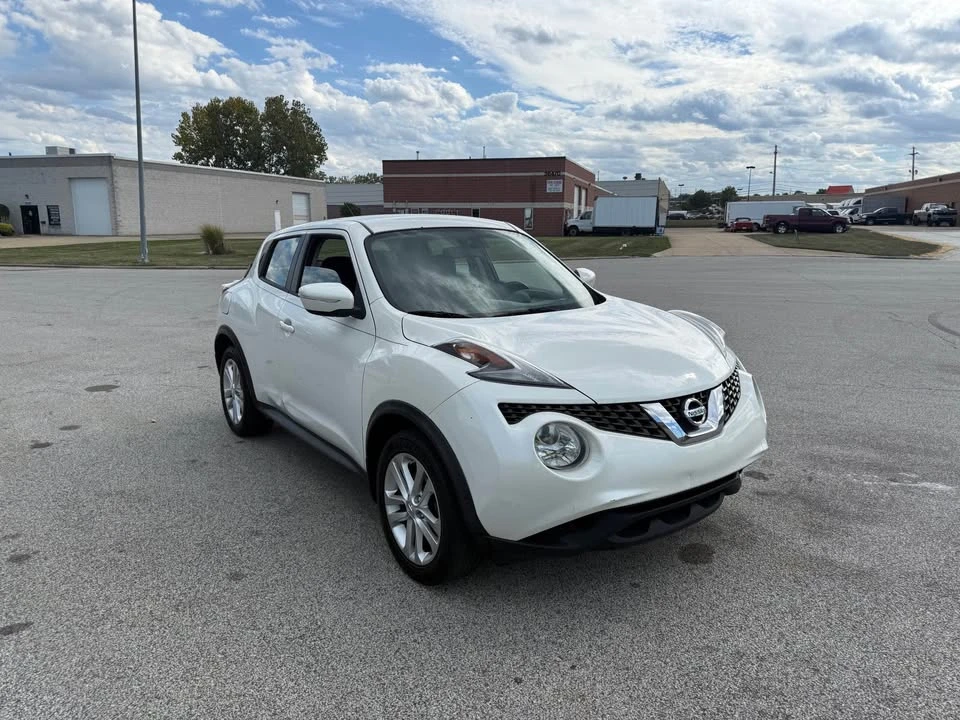 2015 Nissan Juke - Image 6 of 9