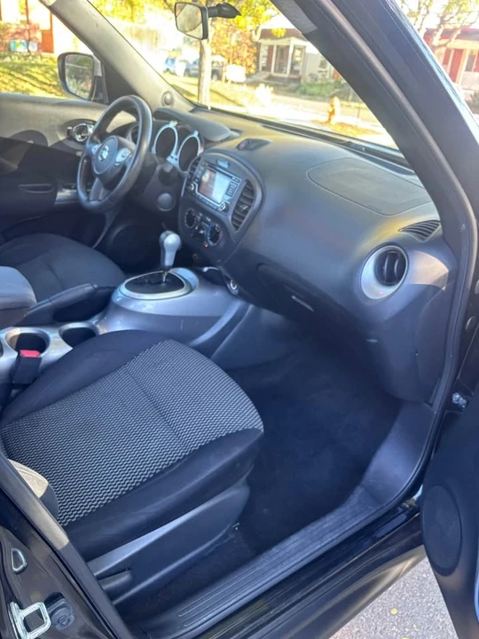 2015 Nissan Juke - Image 11 of 14