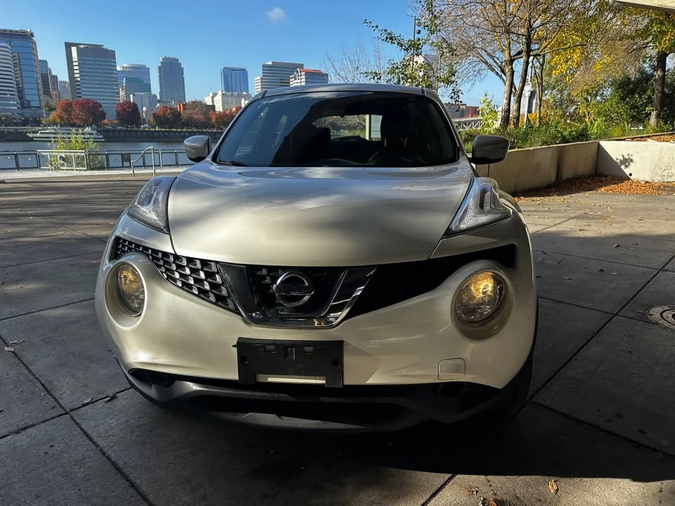 2015 Nissan Juke - Image 2 of 16