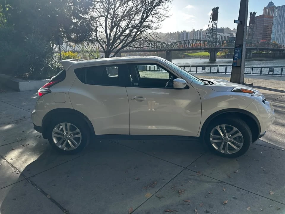 2015 Nissan Juke - Image 6 of 16