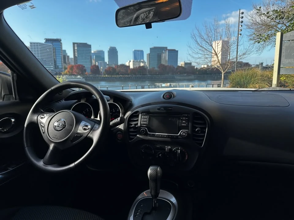 2015 Nissan Juke - Image 14 of 16
