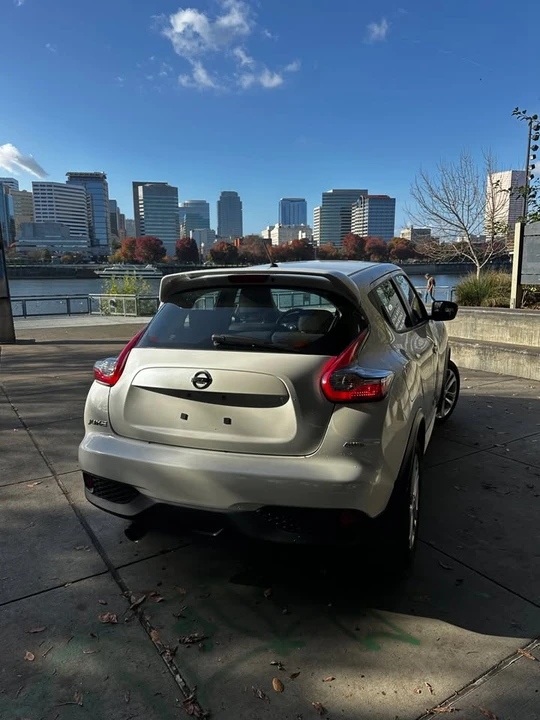 2015 Nissan Juke - Image 5 of 16