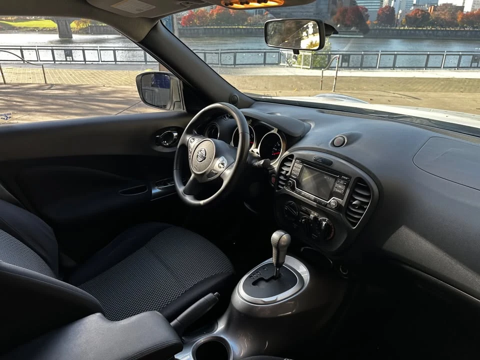 2015 Nissan Juke - Image 9 of 16