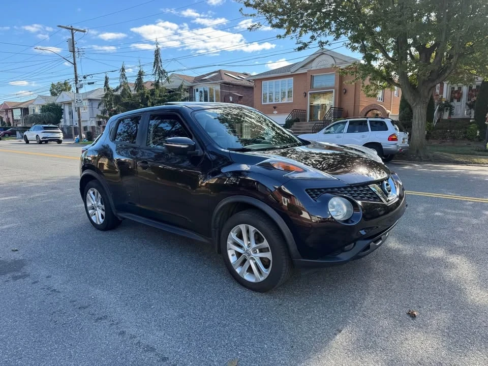 2015 Nissan Juke - Image 2 of 10