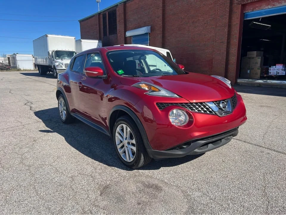 2015 Nissan Juke - Image 9 of 18