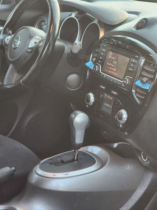 2015 Nissan Juke - Image 11 of 14