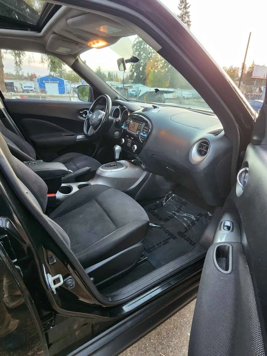2015 Nissan Juke - Image 10 of 14