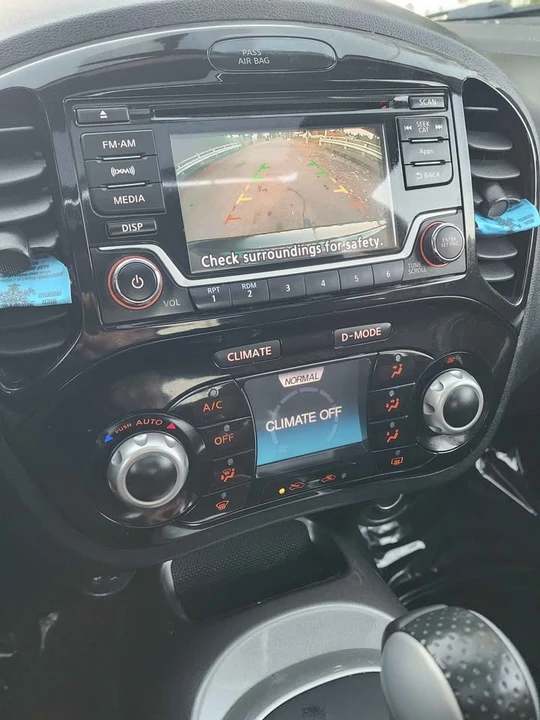 2015 Nissan Juke - Image 12 of 14