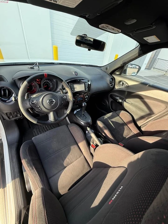 2015 Nissan Juke - Image 12 of 17