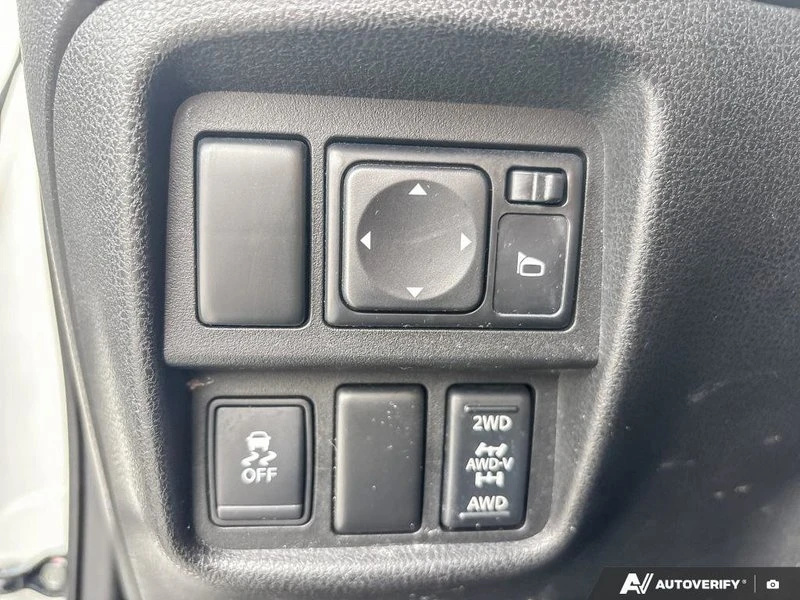 2015 Nissan Juke - Image 17 of 20