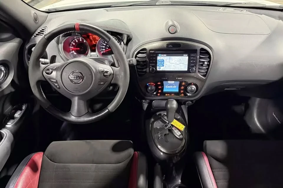 2015 Nissan Juke - Image 12 of 18