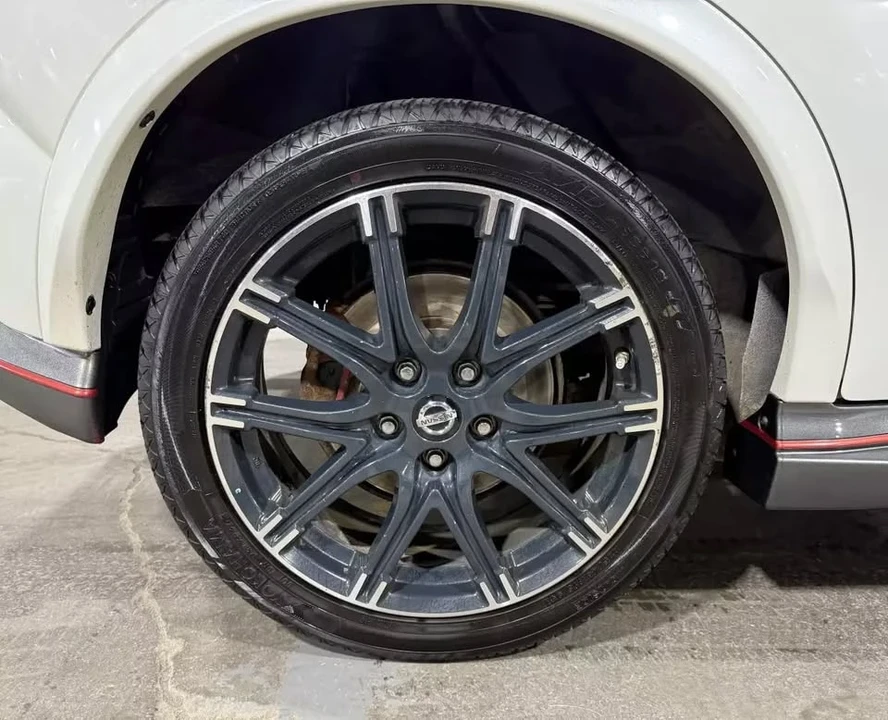 2015 Nissan Juke - Image 8 of 18