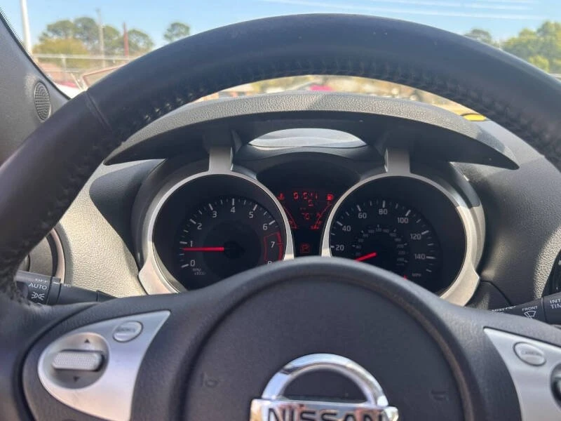 2015 Nissan Juke - Image 11 of 16
