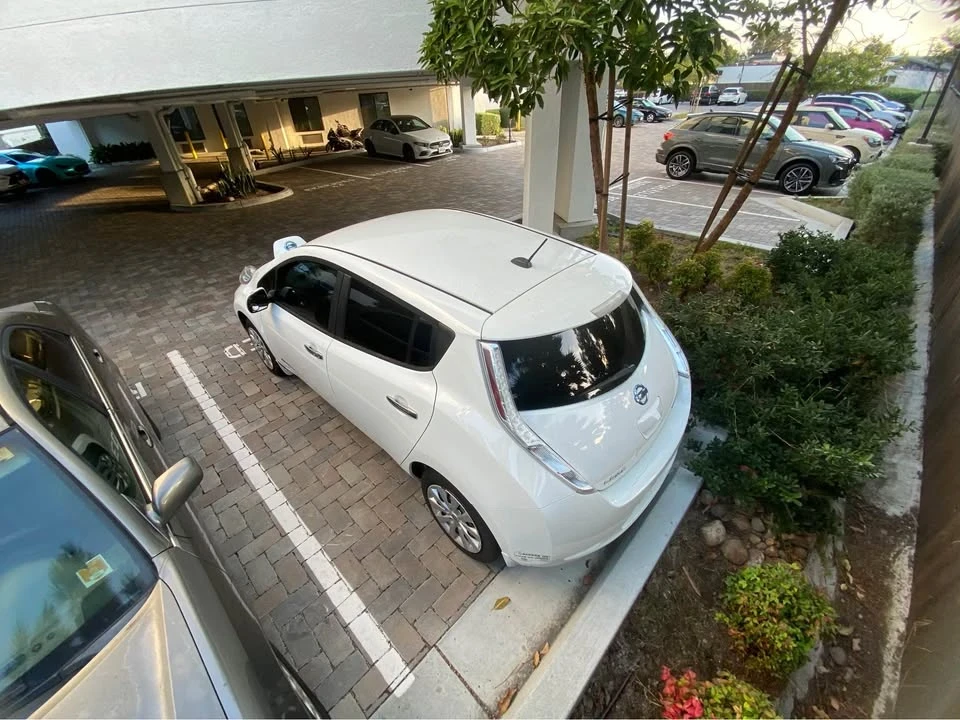 2015 Nissan Leaf - Image 3 of 14