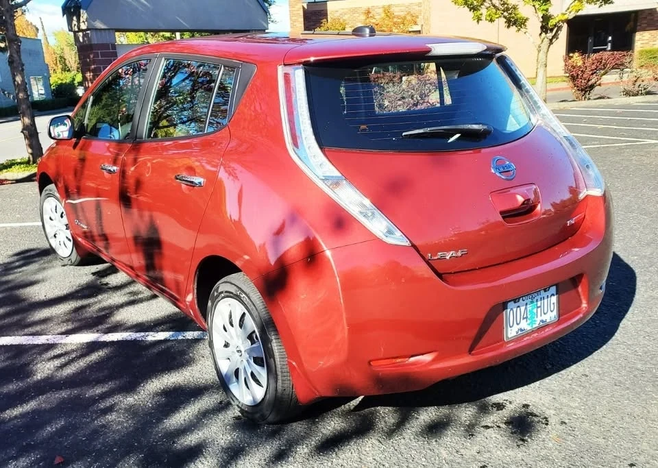 2015 Nissan Leaf - Image 4 of 13