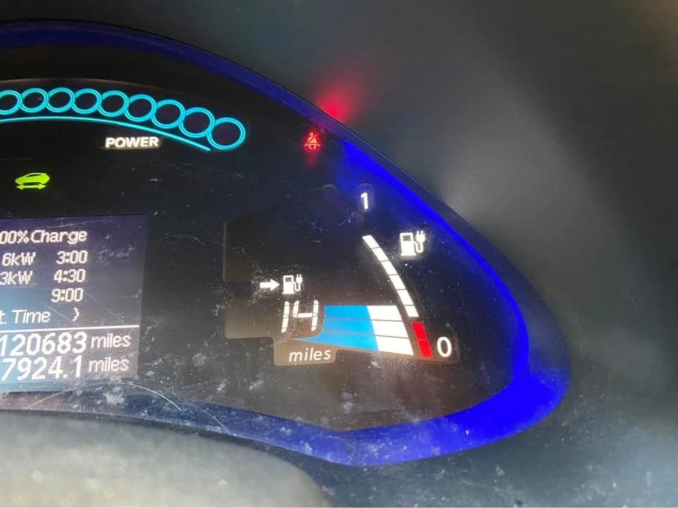 2015 Nissan Leaf - Image 13 of 13