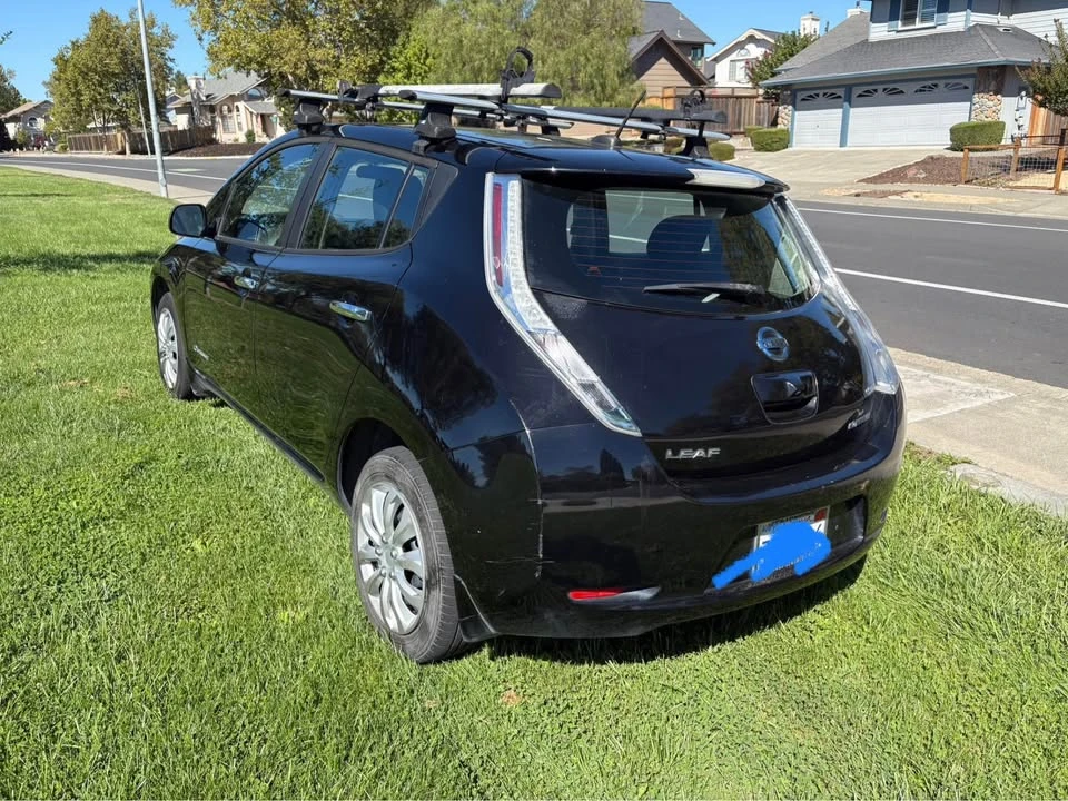 2015 Nissan Leaf - Image 4 of 6