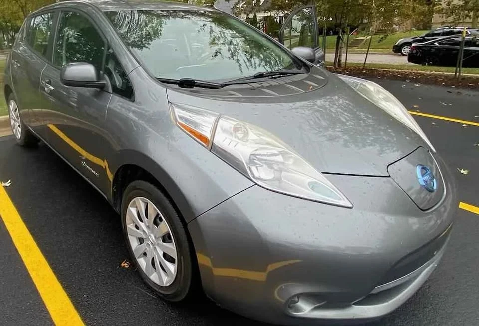 2015 Nissan Leaf - Image 5 of 19