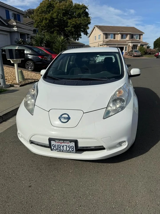 2015 Nissan Leaf - Image 3 of 7