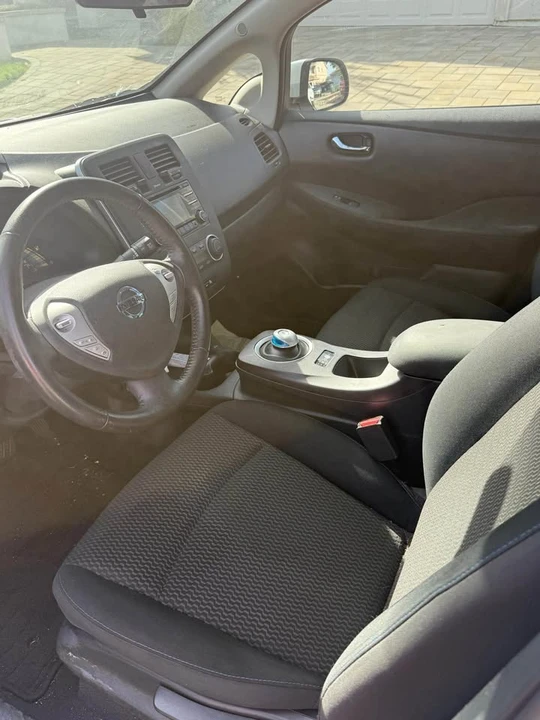 2015 Nissan Leaf - Image 5 of 7