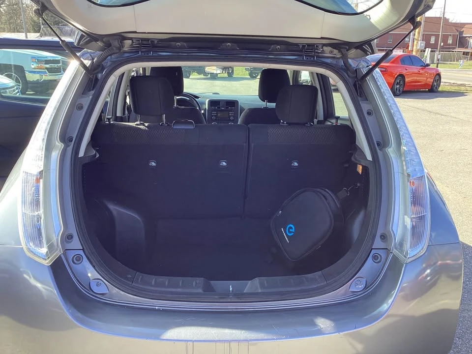 2015 Nissan Leaf - Image 7 of 9