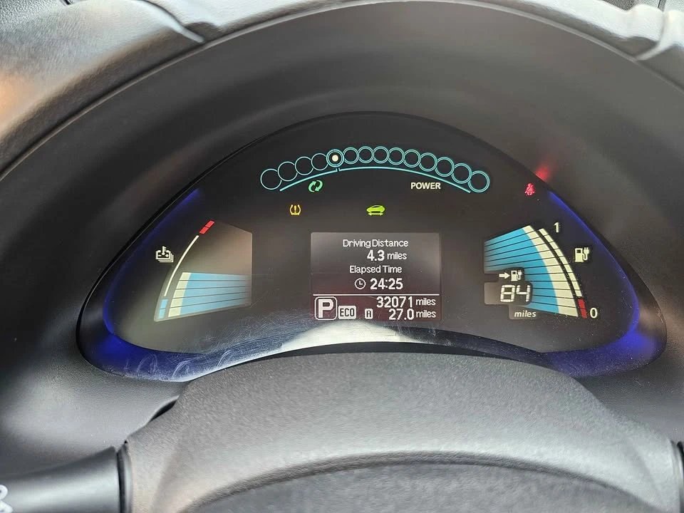 2015 Nissan Leaf - Image 5 of 14