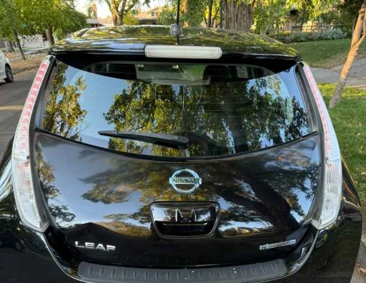 2015 Nissan Leaf - Image 5 of 12