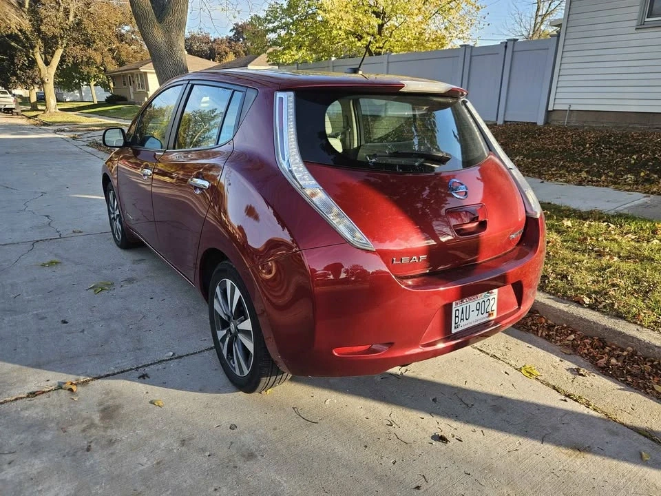 2015 Nissan Leaf - Image 3 of 13