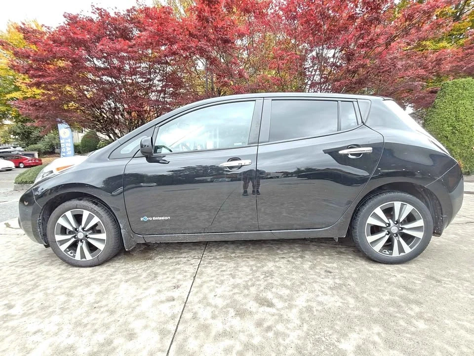2015 Nissan Leaf - Image 6 of 18