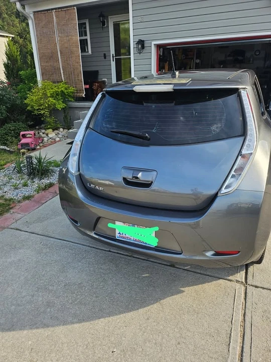 2015 Nissan Leaf - Image 4 of 10