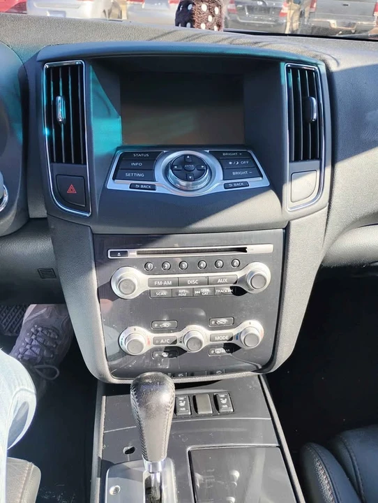 2015 Nissan Maxima 8th Gen - Image 7 of 10