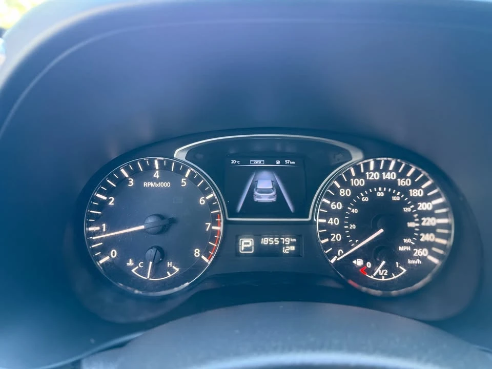 2015 Nissan Pathfinder 4th Gen - Image 13 of 20