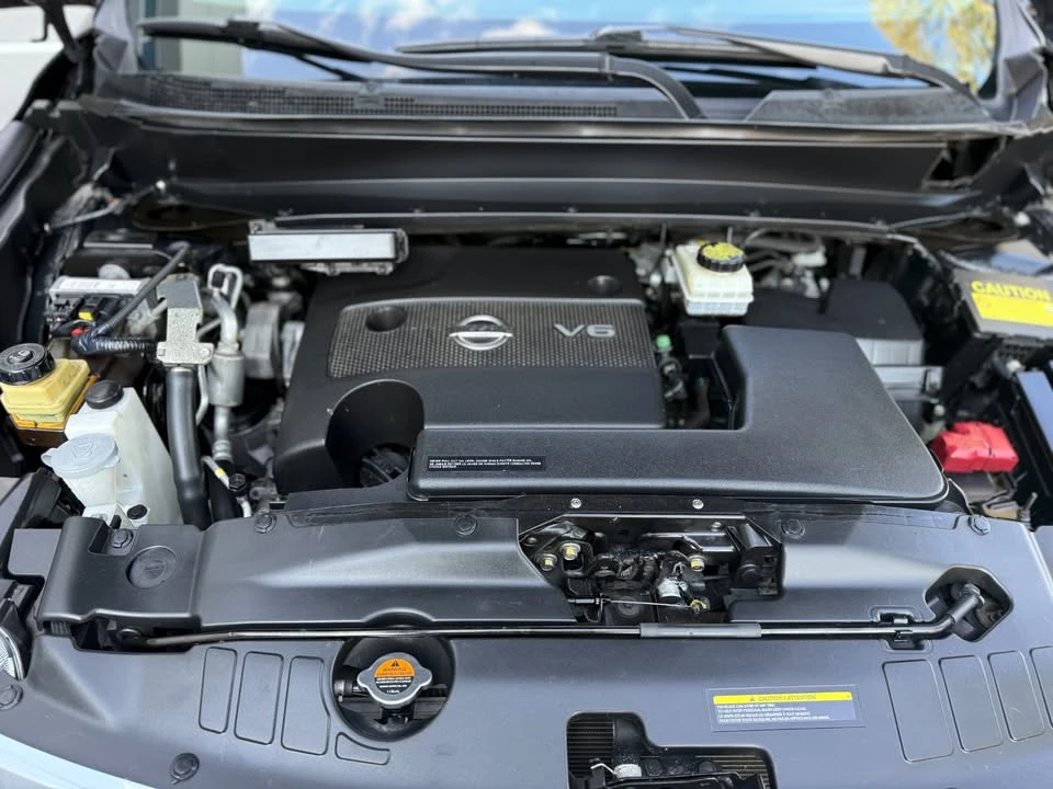 2015 Nissan Pathfinder 4th Gen - Image 18 of 20