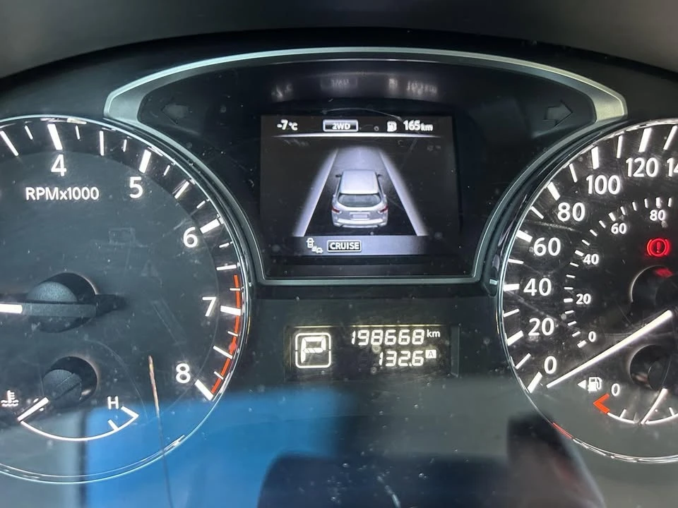 2015 Nissan Pathfinder 4th Gen - Image 10 of 17
