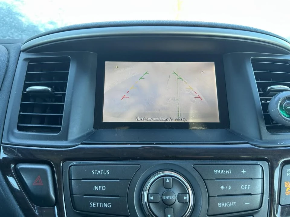 2015 Nissan Pathfinder 4th Gen - Image 12 of 17