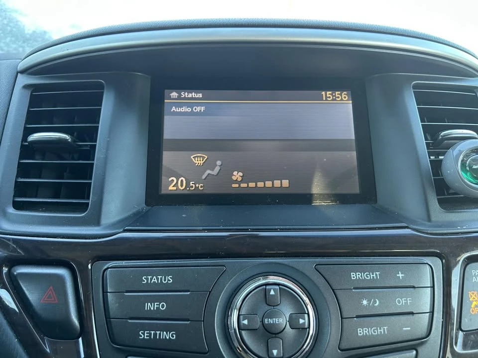 2015 Nissan Pathfinder 4th Gen - Image 11 of 17
