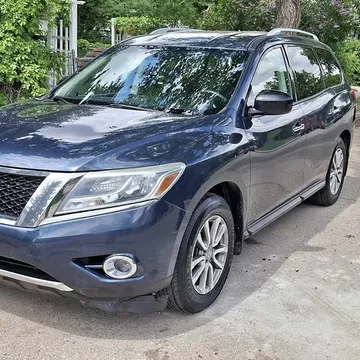 2015 Nissan Pathfinder SV