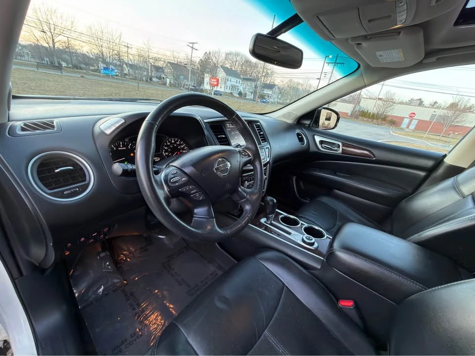 2015 Nissan Pathfinder 4th Gen - Image 11 of 21