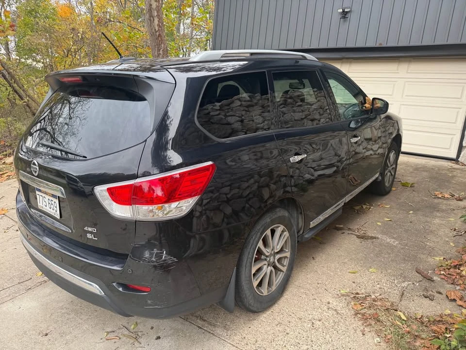 2015 Nissan Pathfinder 4th Gen - Image 4 of 9