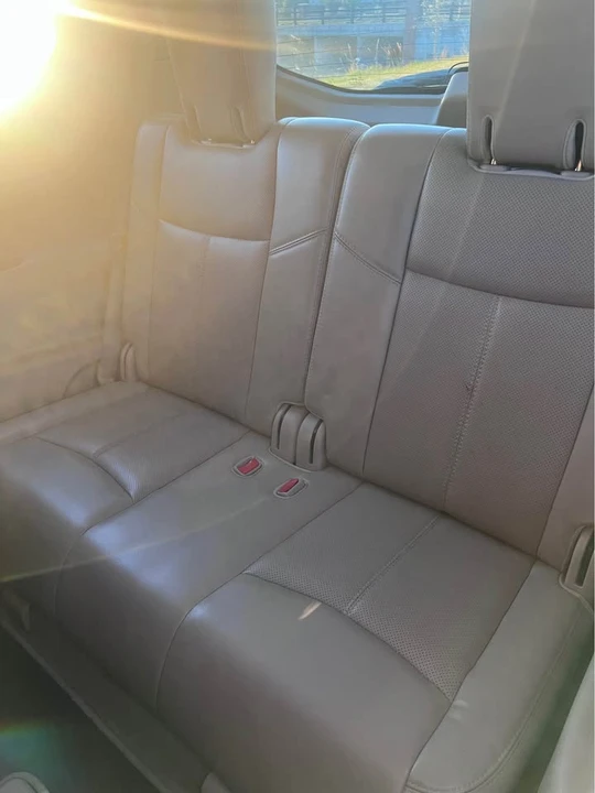 2015 Nissan Pathfinder 4th Gen - Image 15 of 17