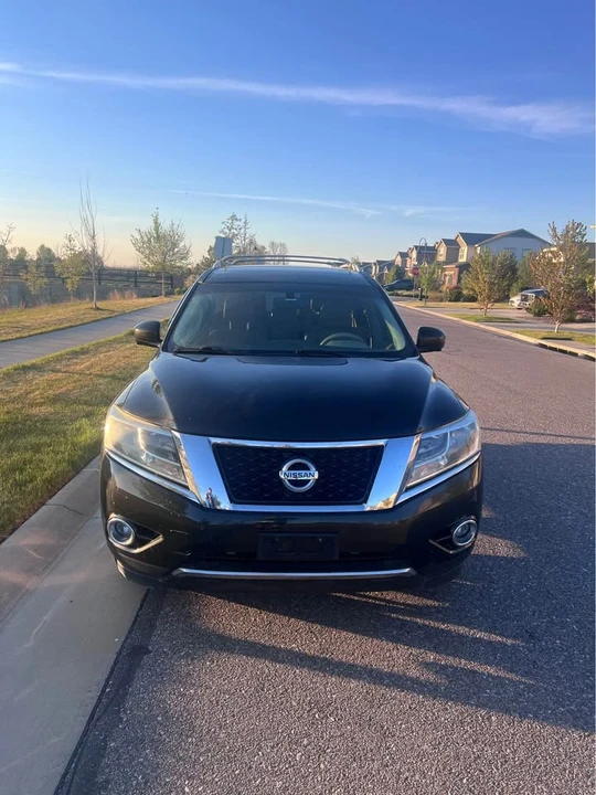2015 Nissan Pathfinder 4th Gen - Image 3 of 17