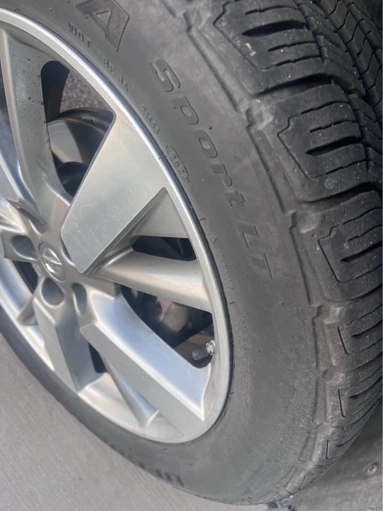 2015 Nissan Pathfinder 4th Gen - Image 16 of 17