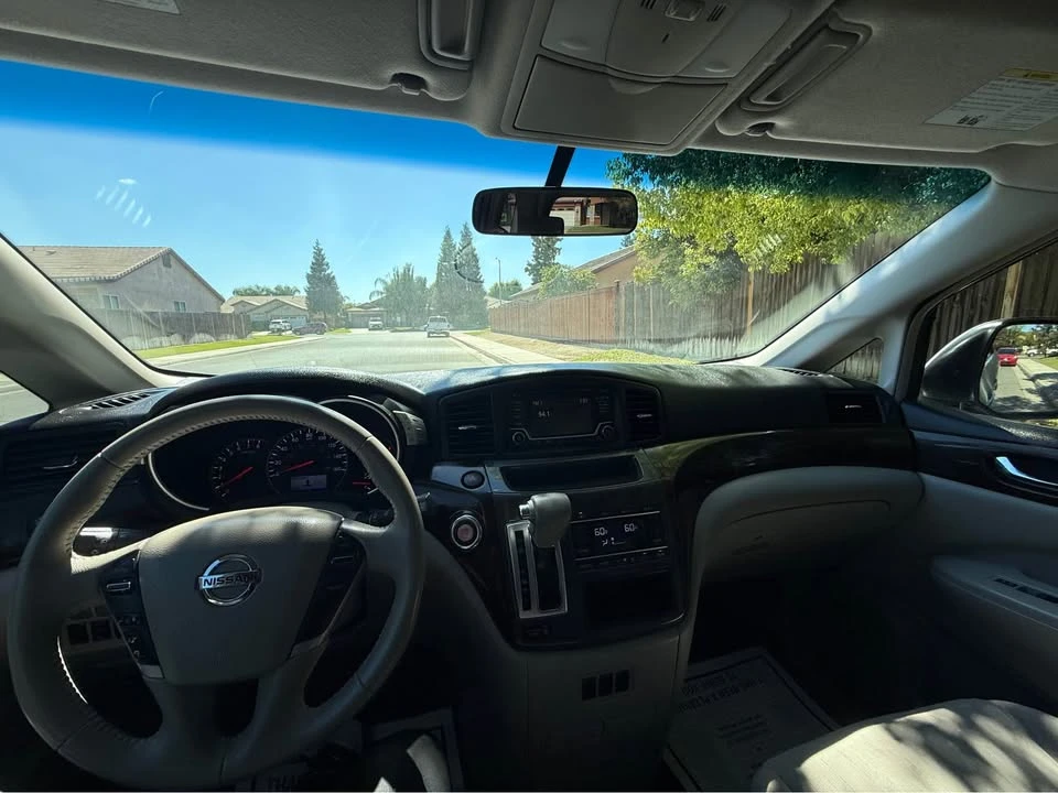 2015 Nissan Quest - Image 14 of 15