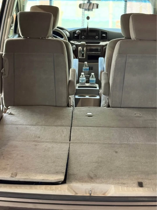 2015 Nissan Quest - Image 5 of 10