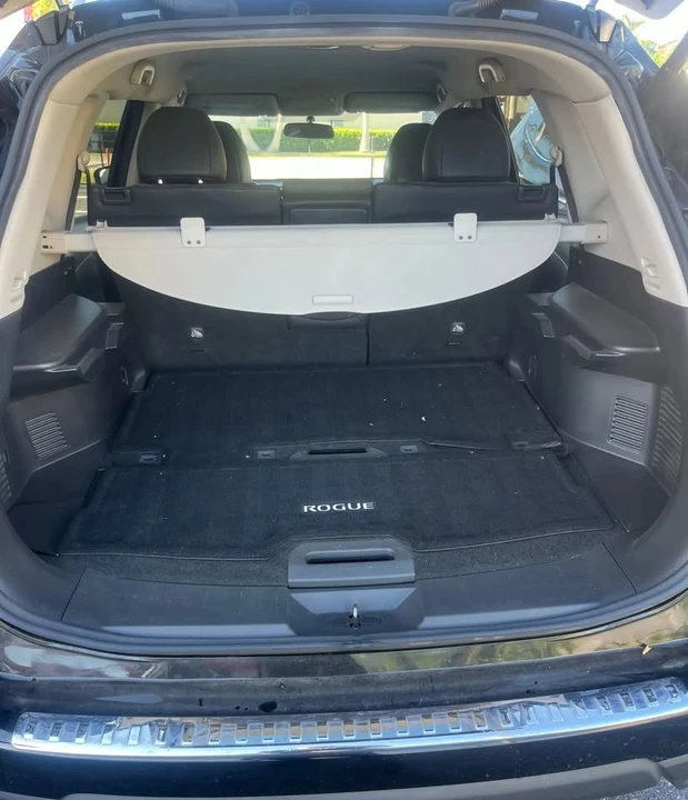 2015 Nissan Rogue - Image 15 of 16