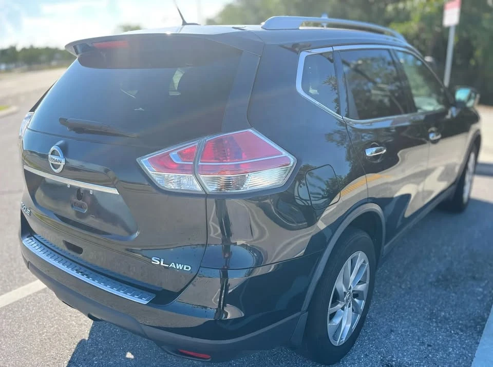 2015 Nissan Rogue - Image 6 of 16